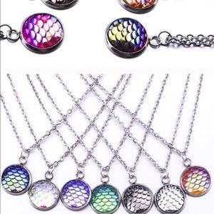 Round mermaid scale earrings and necklace set